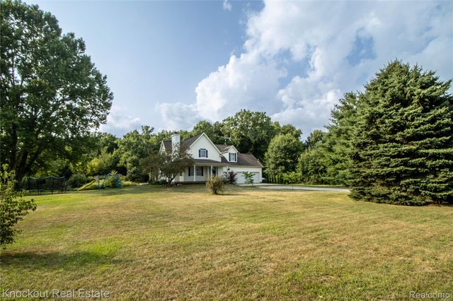 9039 Riverview Court, Montrose Charter Township, MI 48433