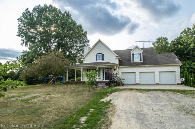9039 Riverview Court, Montrose Charter Township, MI 48433