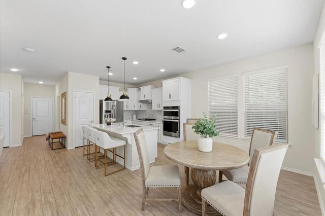 1822 Calabasas Way, Houston, TX 77080