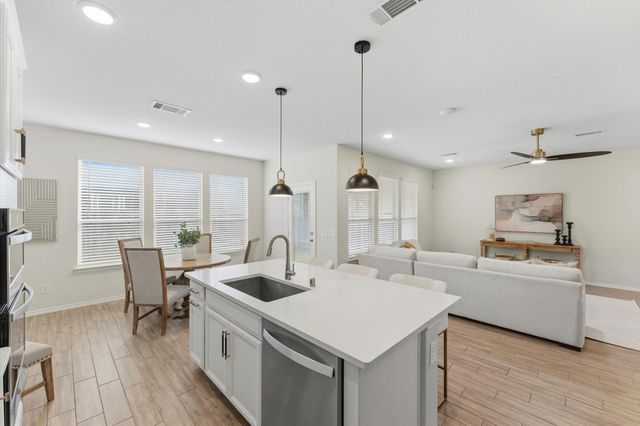 1822 Calabasas Way, Houston, TX 77080