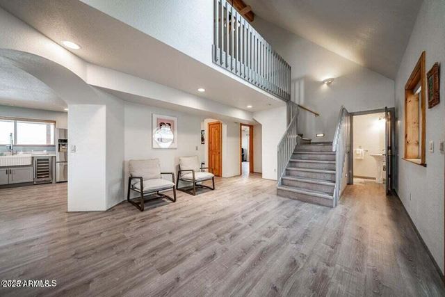 6555 N CHAMBERS Drive, Flagstaff, AZ 86001