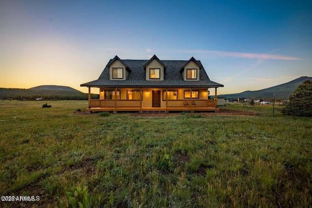 6555 N CHAMBERS Drive, Flagstaff, AZ 86001