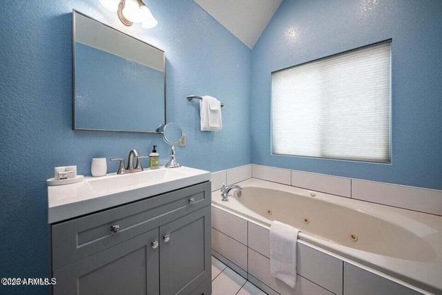 6555 N CHAMBERS Drive, Flagstaff, AZ 86001