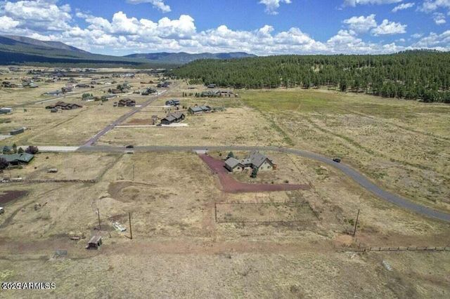 6555 N CHAMBERS Drive, Flagstaff, AZ 86001