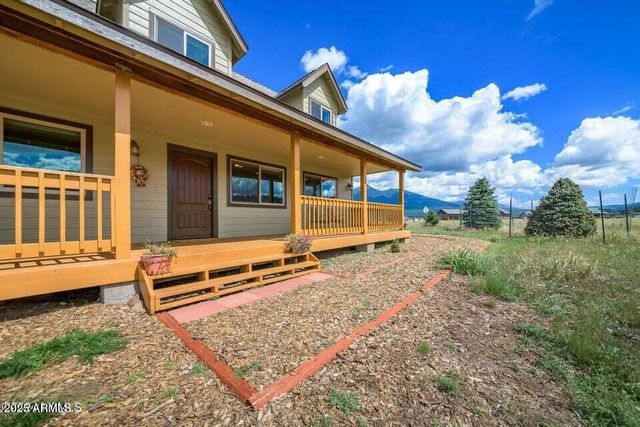 6555 N CHAMBERS Drive, Flagstaff, AZ 86001