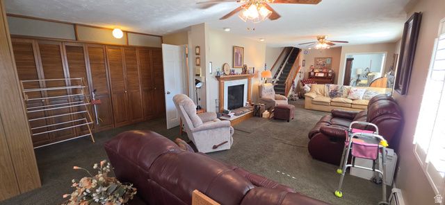1398 N OAKRIDGE DR, Centerville, UT 84014