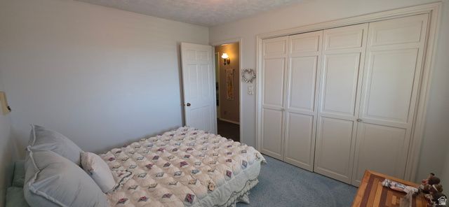 1398 N OAKRIDGE DR, Centerville, UT 84014