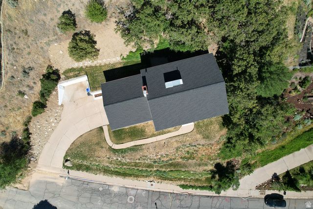 1398 N OAKRIDGE DR, Centerville, UT 84014