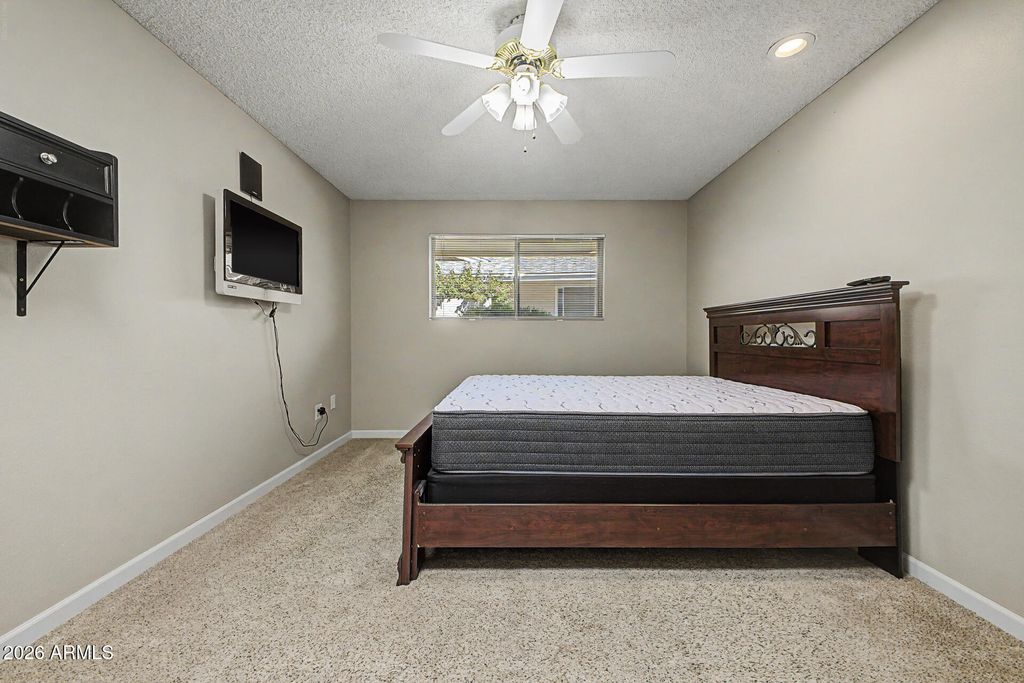 Image 21 of property listing at 10708 W CAMELOT Circle, Sun City, AZ 85351