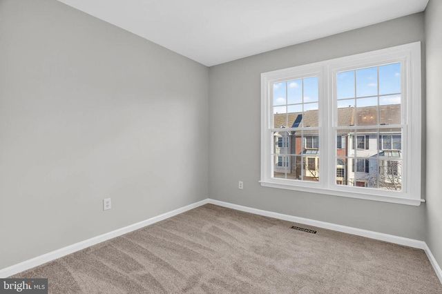 8608 WOODLAND MANOR DR, Laurel, MD 20724