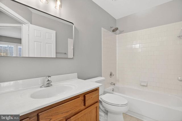 8608 WOODLAND MANOR DR, Laurel, MD 20724