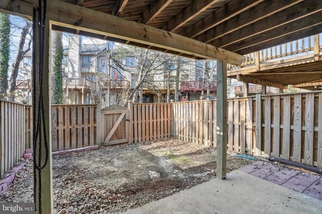 8608 WOODLAND MANOR DR, Laurel, MD 20724