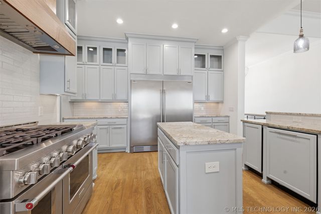 6133 E 138th Street S, Bixby, OK 74008