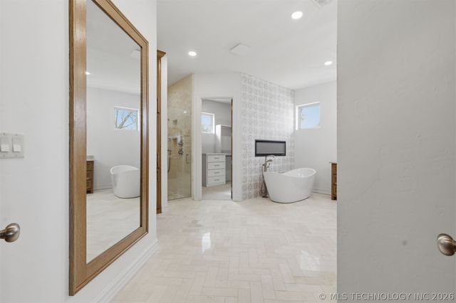 6133 E 138th Street S, Bixby, OK 74008