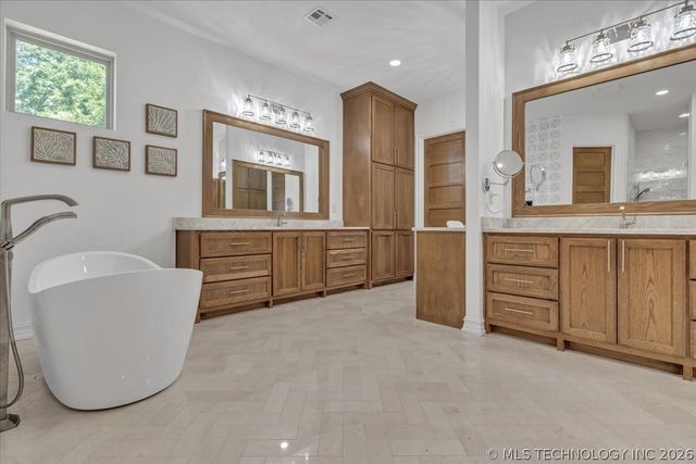 6133 E 138th Street S, Bixby, OK 74008