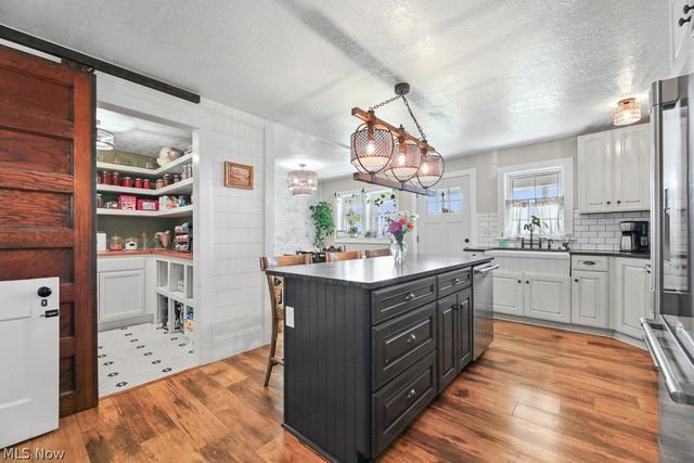 11925 Lippincott Road, East Rochester, OH 44625