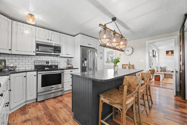 11925 Lippincott Road, East Rochester, OH 44625