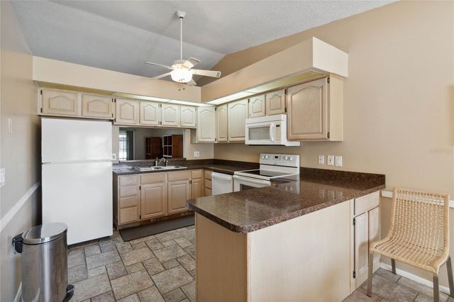 11412 STAMFIELD DRIVE, Orlando, FL 32821