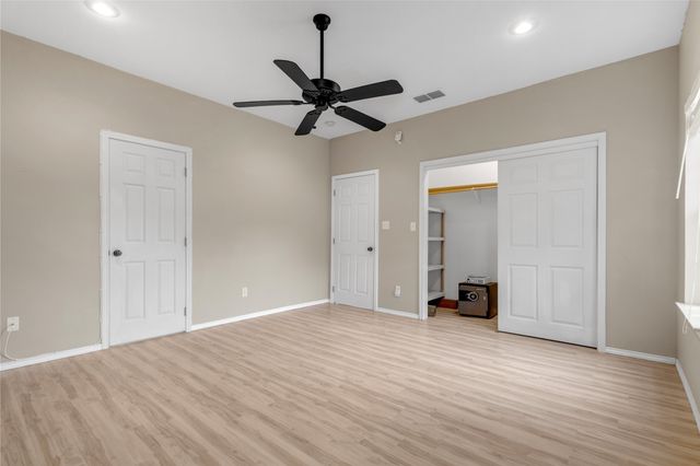 758 Rs County Road 3350, Emory, TX 75440