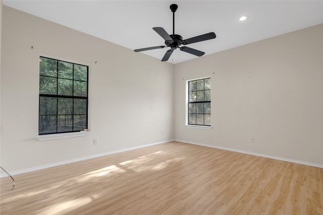 758 Rs County Road 3350, Emory, TX 75440