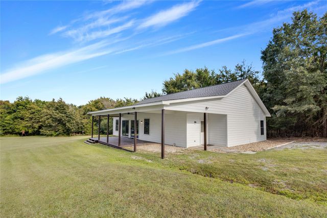 758 Rs County Road 3350, Emory, TX 75440