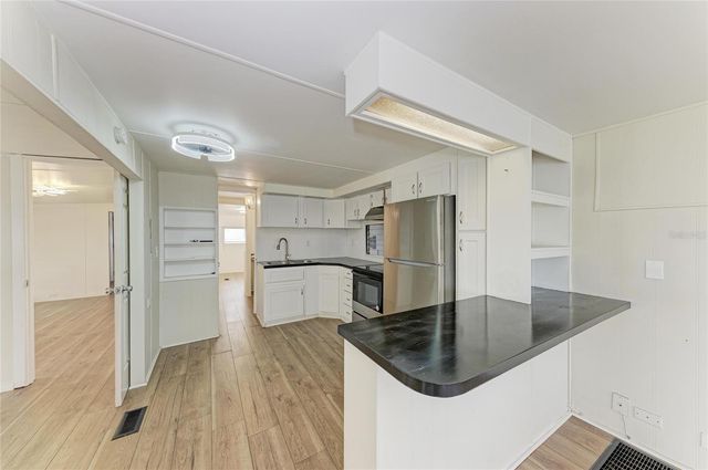 709 50TH AVENUE TERRACE W, Bradenton, FL 34207