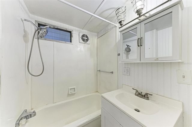 709 50TH AVENUE TERRACE W, Bradenton, FL 34207