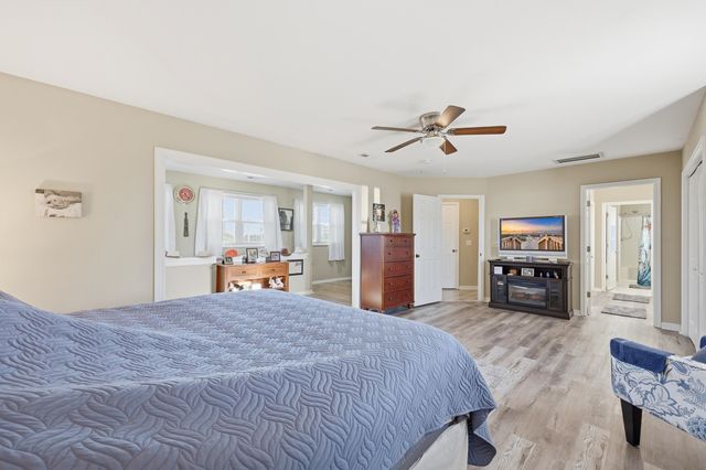 1511 Holly Dr., North Myrtle Beach, SC 29582