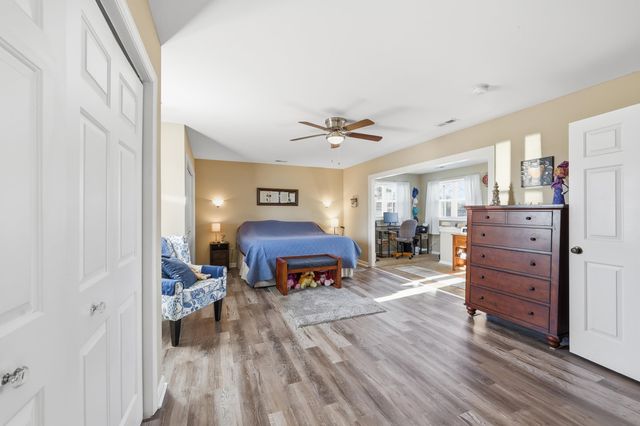 1511 Holly Dr., North Myrtle Beach, SC 29582