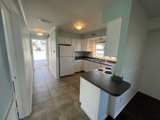 1511 Holly Dr., North Myrtle Beach, SC 29582