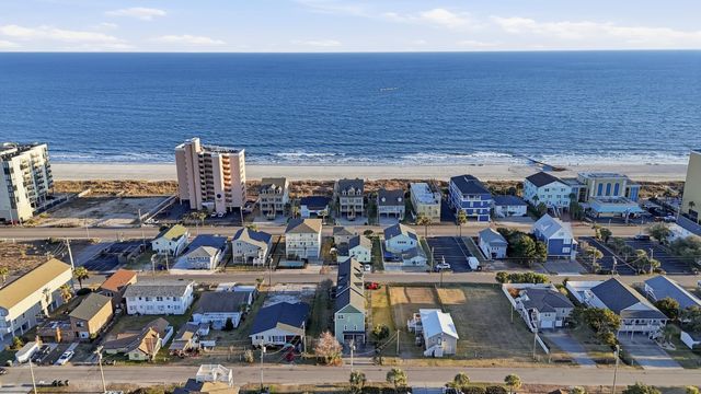 1511 Holly Dr., North Myrtle Beach, SC 29582