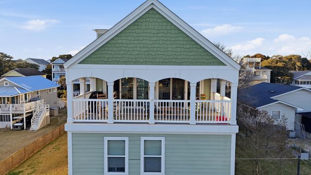 1511 Holly Dr., North Myrtle Beach, SC 29582
