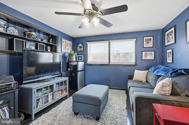 2620 SHERWOOD DR, Wilmington, DE 19808