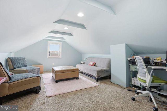 2620 SHERWOOD DR, Wilmington, DE 19808