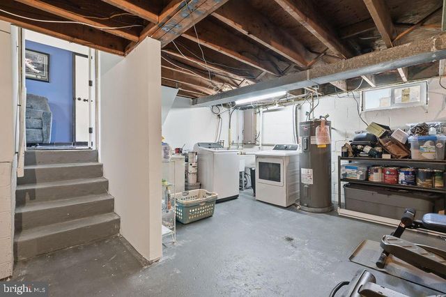 2620 SHERWOOD DR, Wilmington, DE 19808