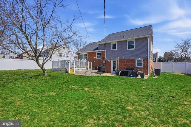 2620 SHERWOOD DR, Wilmington, DE 19808