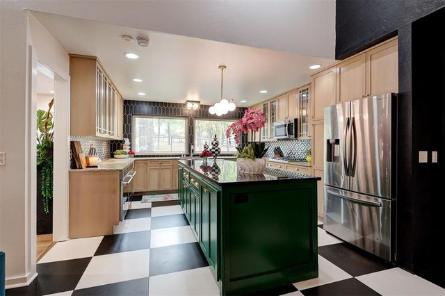 2020 Bandit Point, Edmond, OK 73025