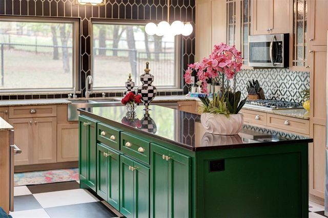 2020 Bandit Point, Edmond, OK 73025