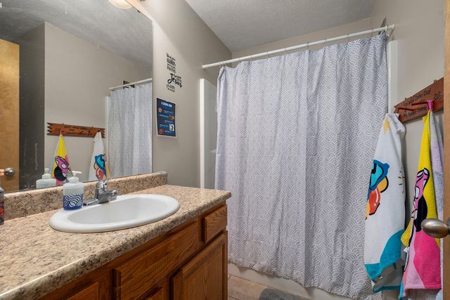 3253 E Colonial Street, Republic, MO 65738