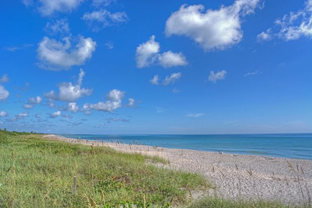 9931 SE Osprey Pointe Drive, Hobe Sound, FL 33455