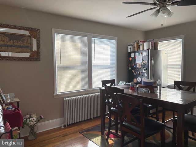 19 OAKLAND AVE, West Grove, PA 19390