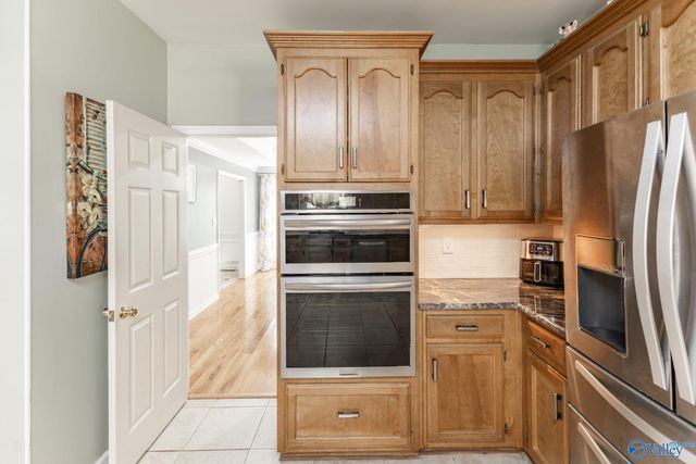 15033 Greentree Trail SE, Huntsville, AL 35803