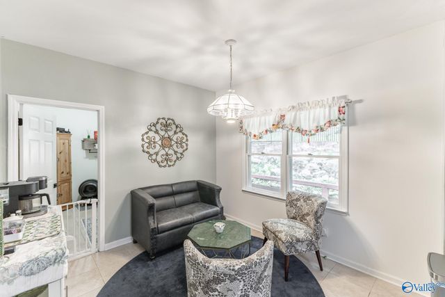 15033 Greentree Trail SE, Huntsville, AL 35803