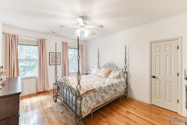 15033 Greentree Trail SE, Huntsville, AL 35803