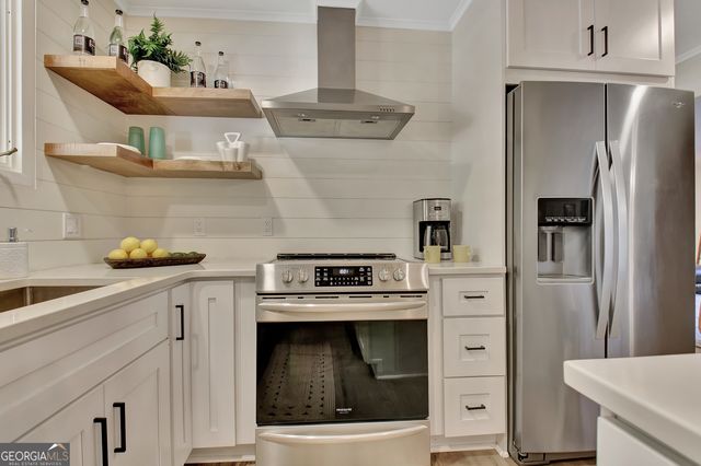 145 Holly Hill Road, Fayetteville, GA 30214