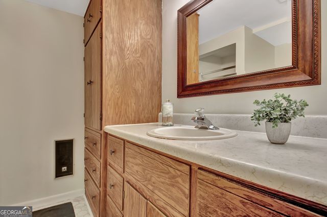 145 Holly Hill Road, Fayetteville, GA 30214