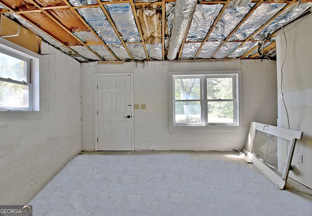 145 Holly Hill Road, Fayetteville, GA 30214