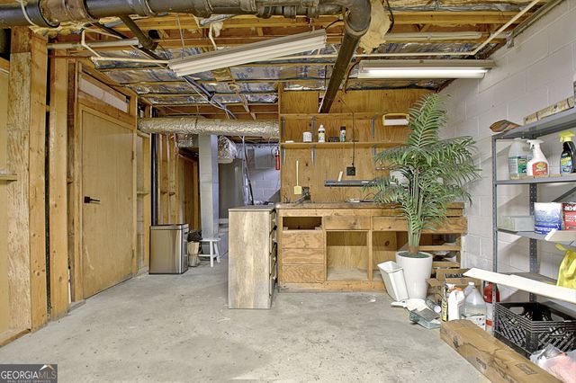 145 Holly Hill Road, Fayetteville, GA 30214