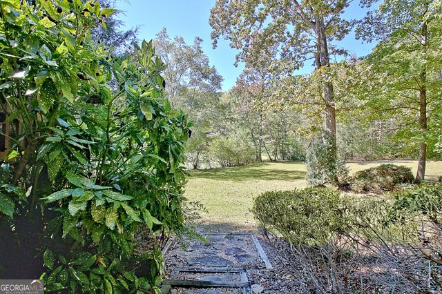 145 Holly Hill Road, Fayetteville, GA 30214