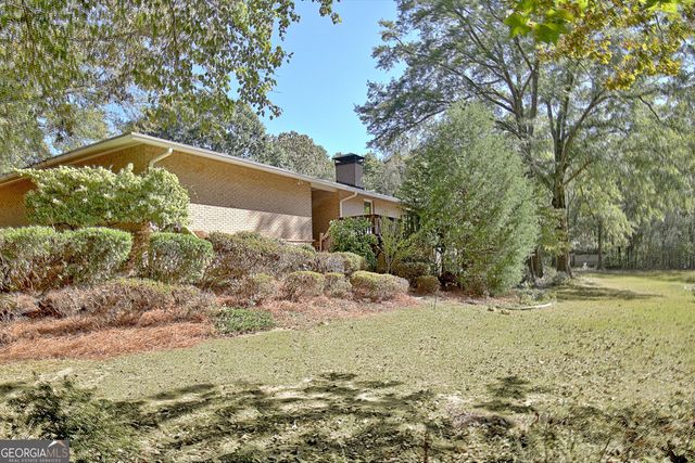 145 Holly Hill Road, Fayetteville, GA 30214